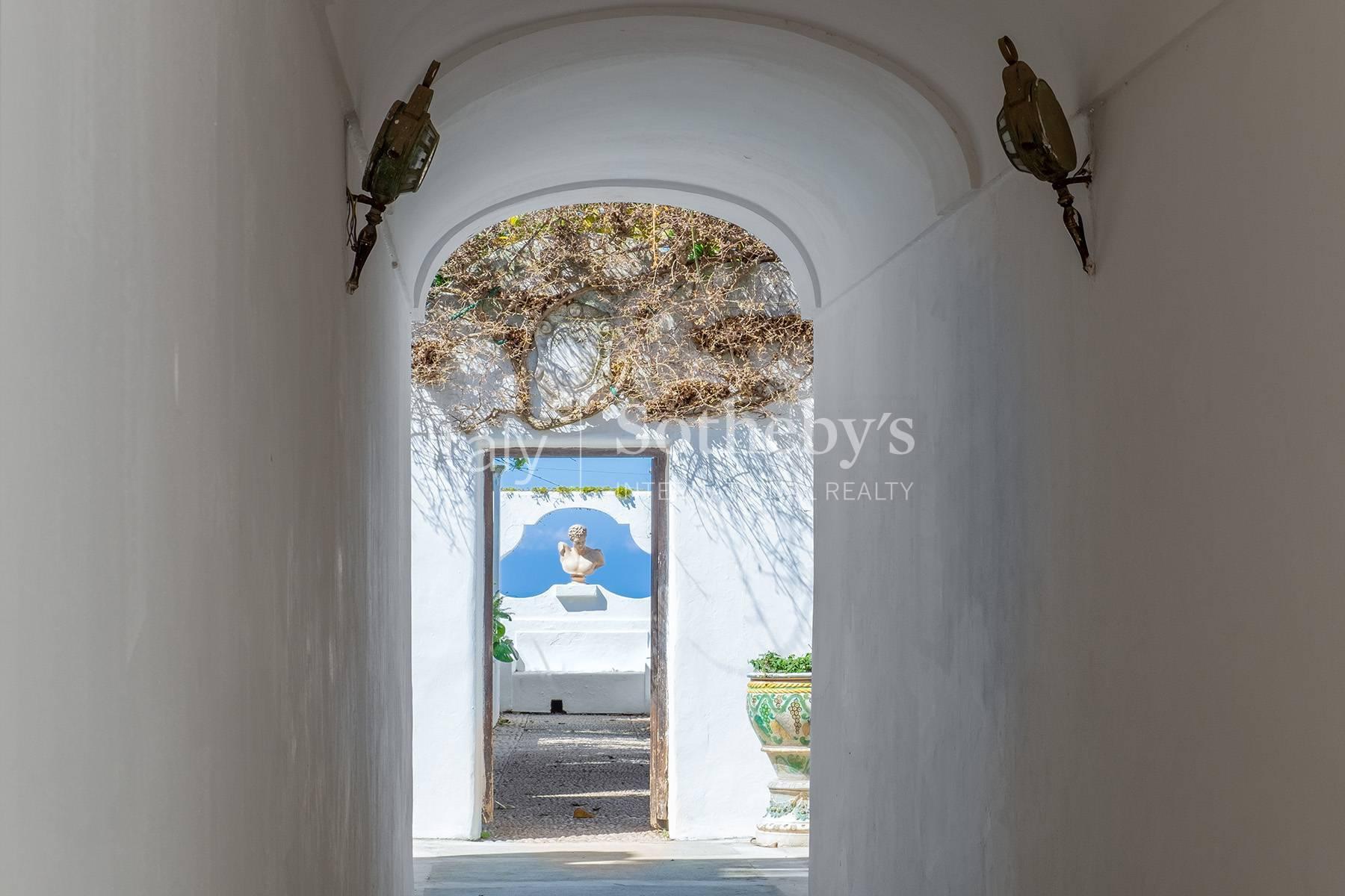 Storica dimora panoramica nel cuore di Anacapri, in vendita, Anacapri | Sotheby’s Realty Italy - 16