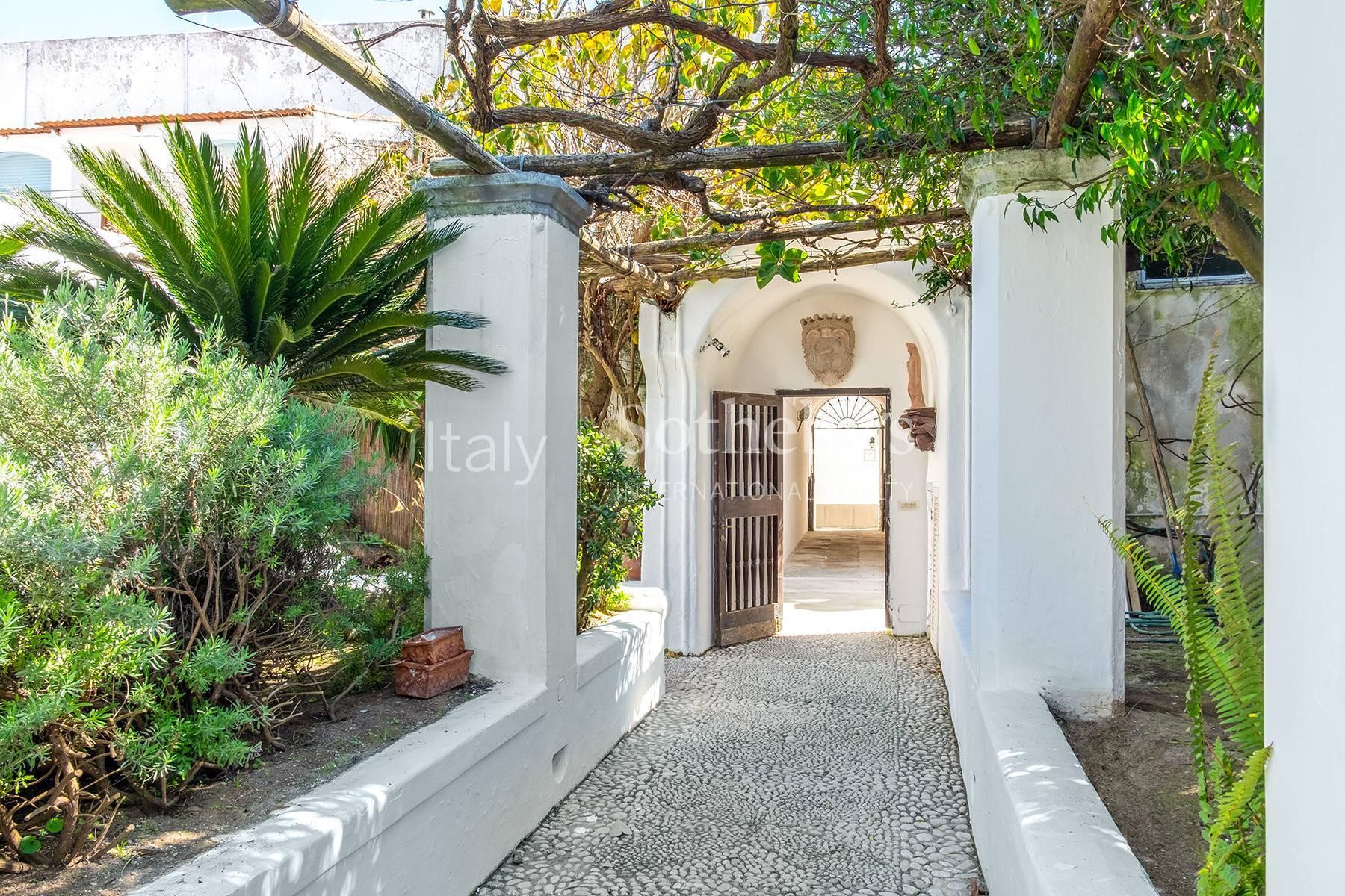 Storica dimora panoramica nel cuore di Anacapri, in vendita, Anacapri | Sotheby’s Realty Italy - 17