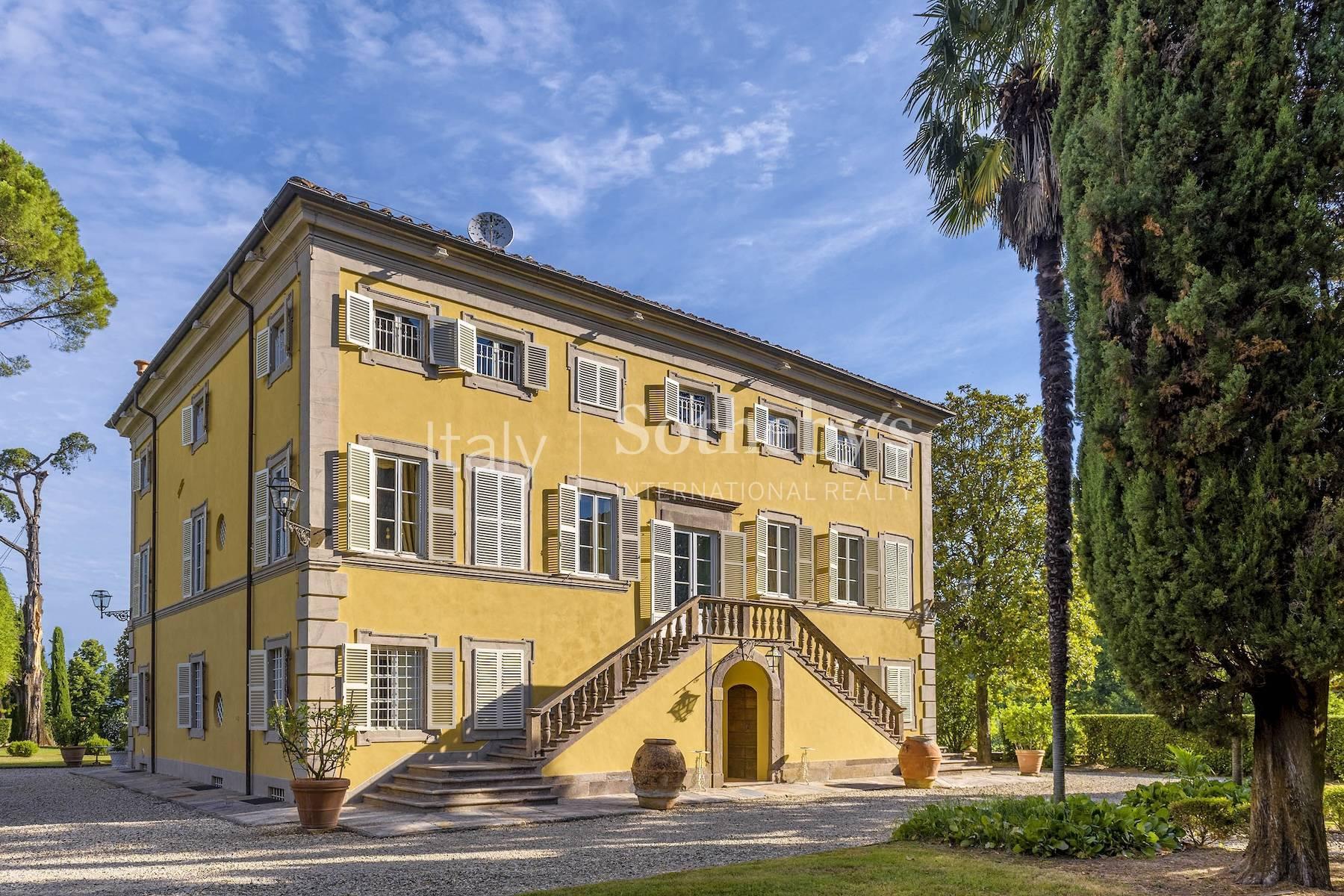 Una  aristocratica villa del 17esimo secolo sulle colline di Lucca - 44