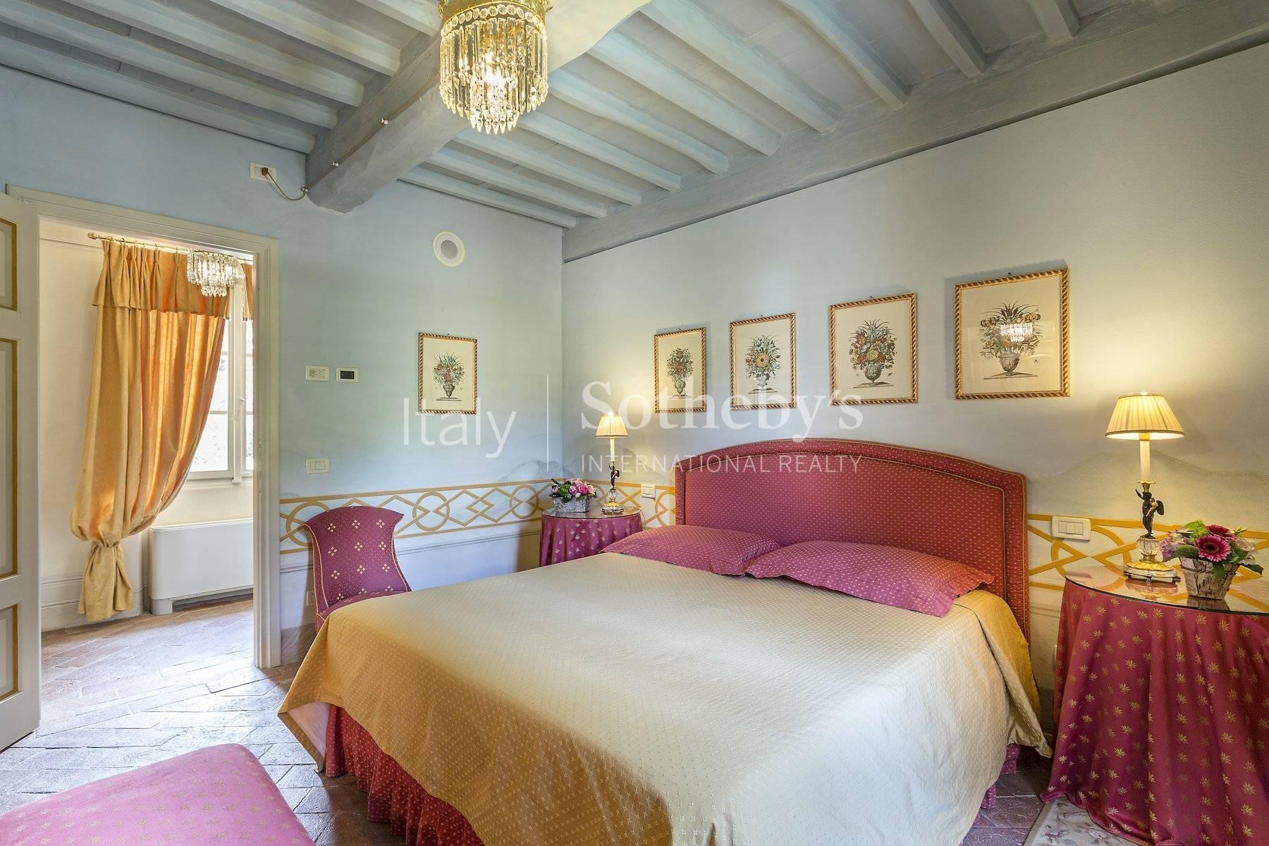 A historic estate in the hills that surround Lucca - 38
