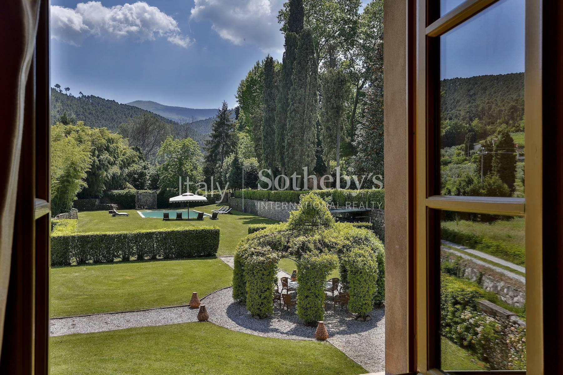 A historic estate in the hills that surround Lucca - 44