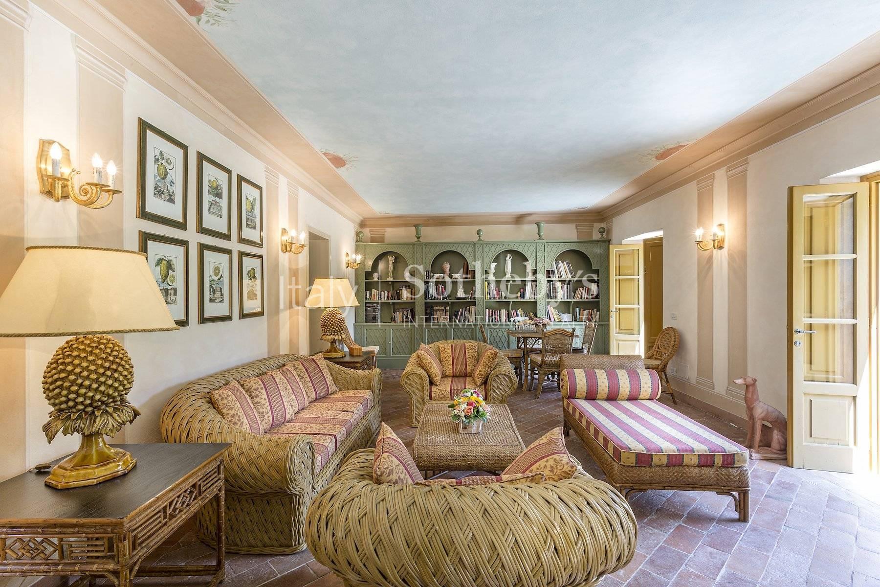A historic estate in the hills that surround Lucca - 14