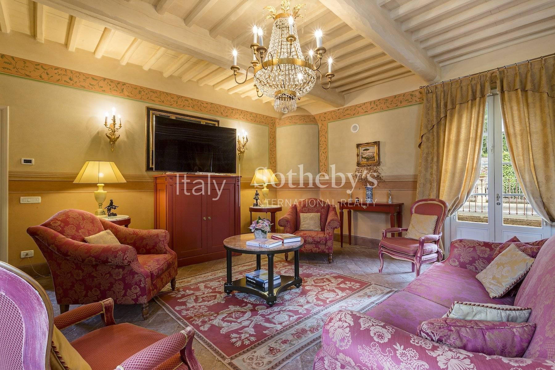 A historic estate in the hills that surround Lucca - 18