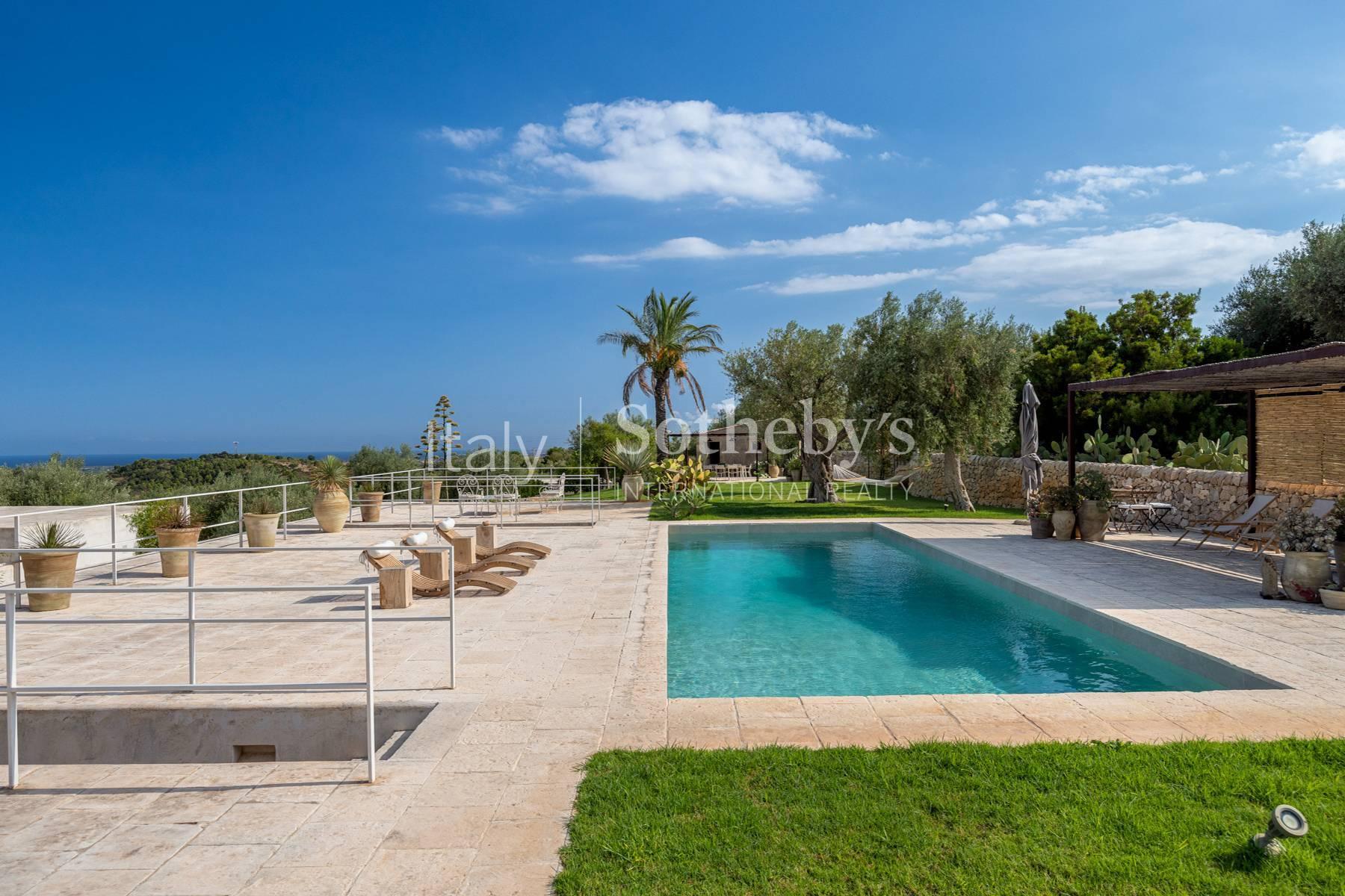 A design masterpiece estate with views on Noto - 7