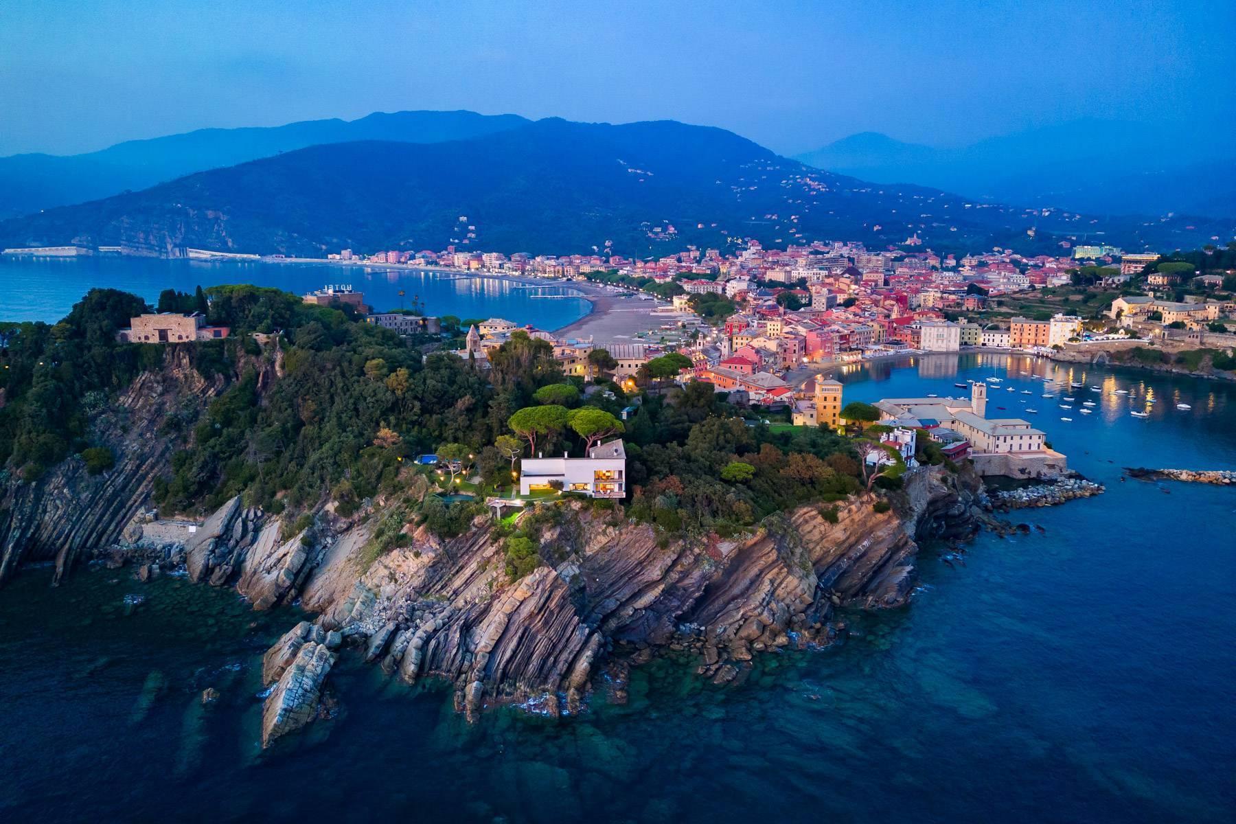 An architectural masterpiece overlooking the sea in Sestri Levante - 32