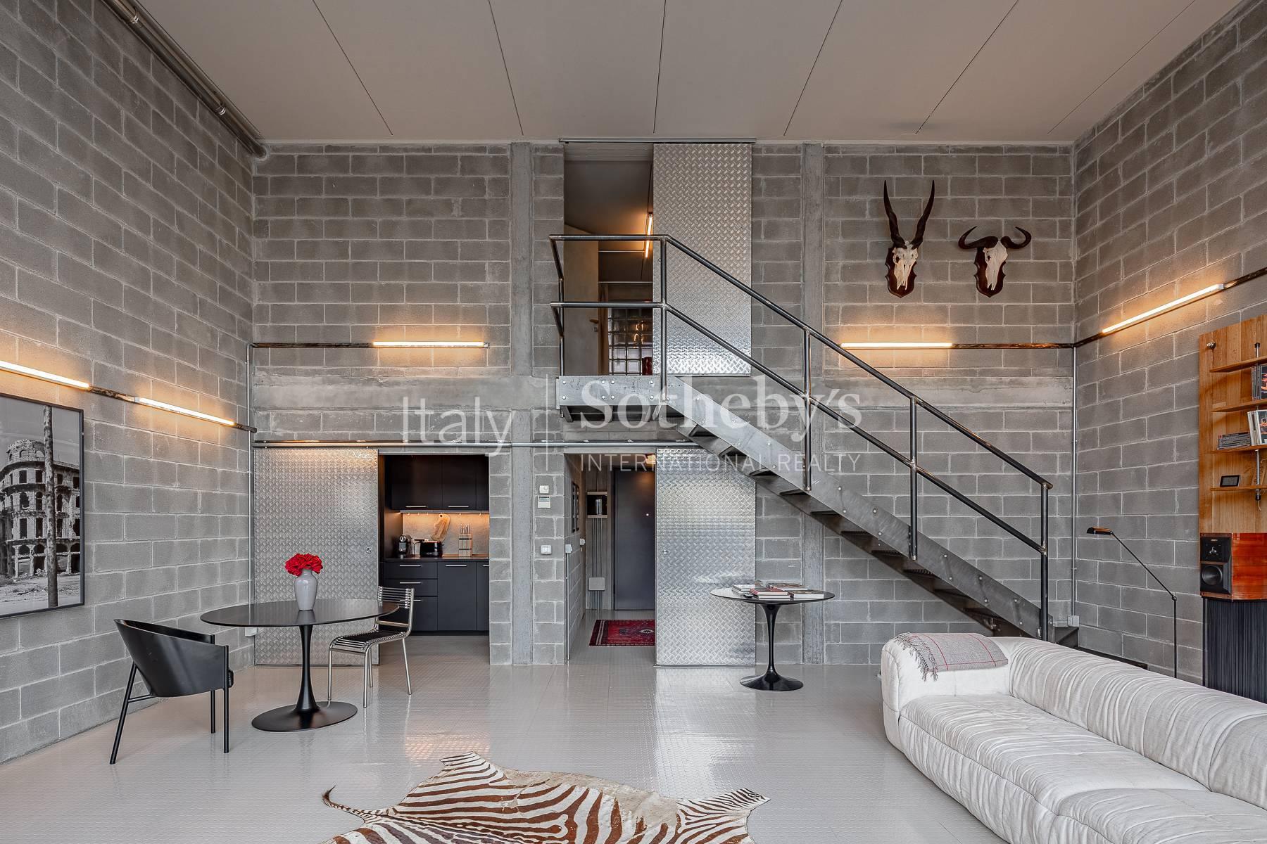 Exquisite finely furnished loft in the charming Navigli area - 5