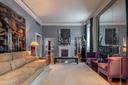 Elegante appartamento con terrazzo in contesto d'epoca, in vendita, Milano | Sotheby’s Realty Italy - 2