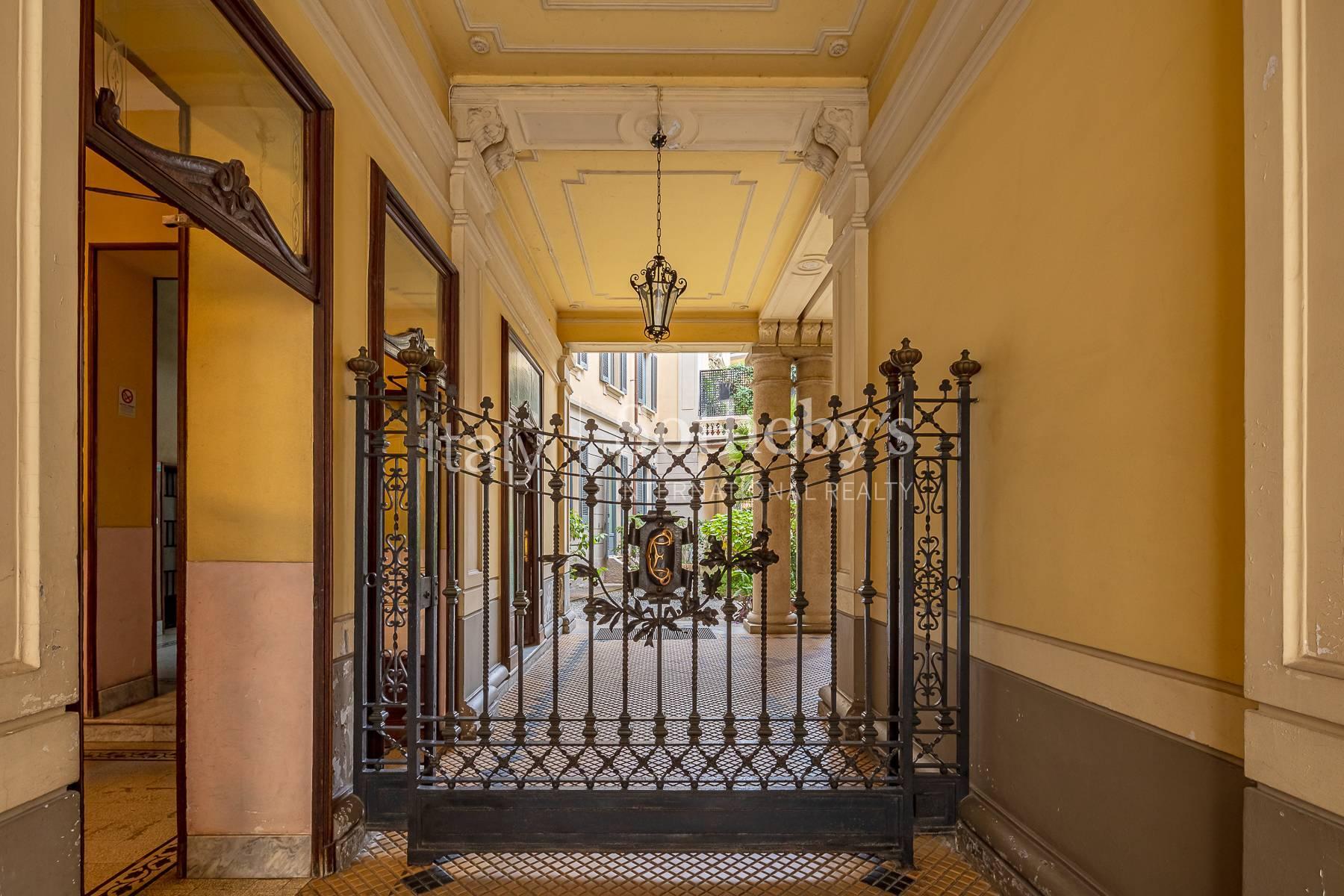 Elegante appartamento con terrazzo in contesto d'epoca, in vendita, Milano | Sotheby’s Realty Italy - 22