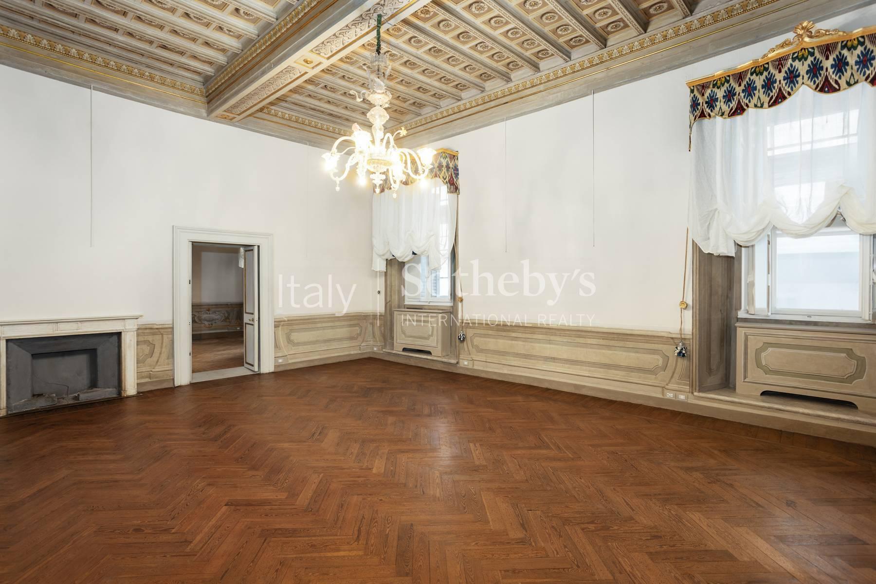 Turn-key apartment in noble palazzo - 5