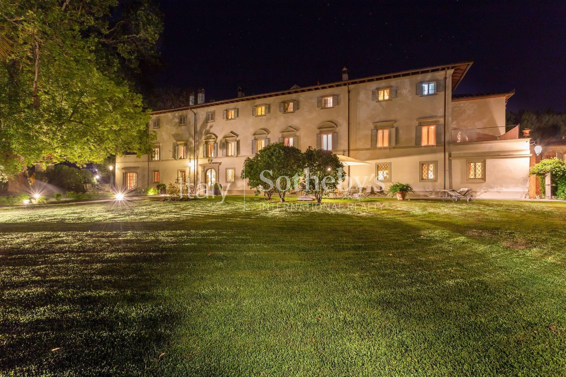 Prestigiosa villa di lusso tra Firenze e la Versilia - 2