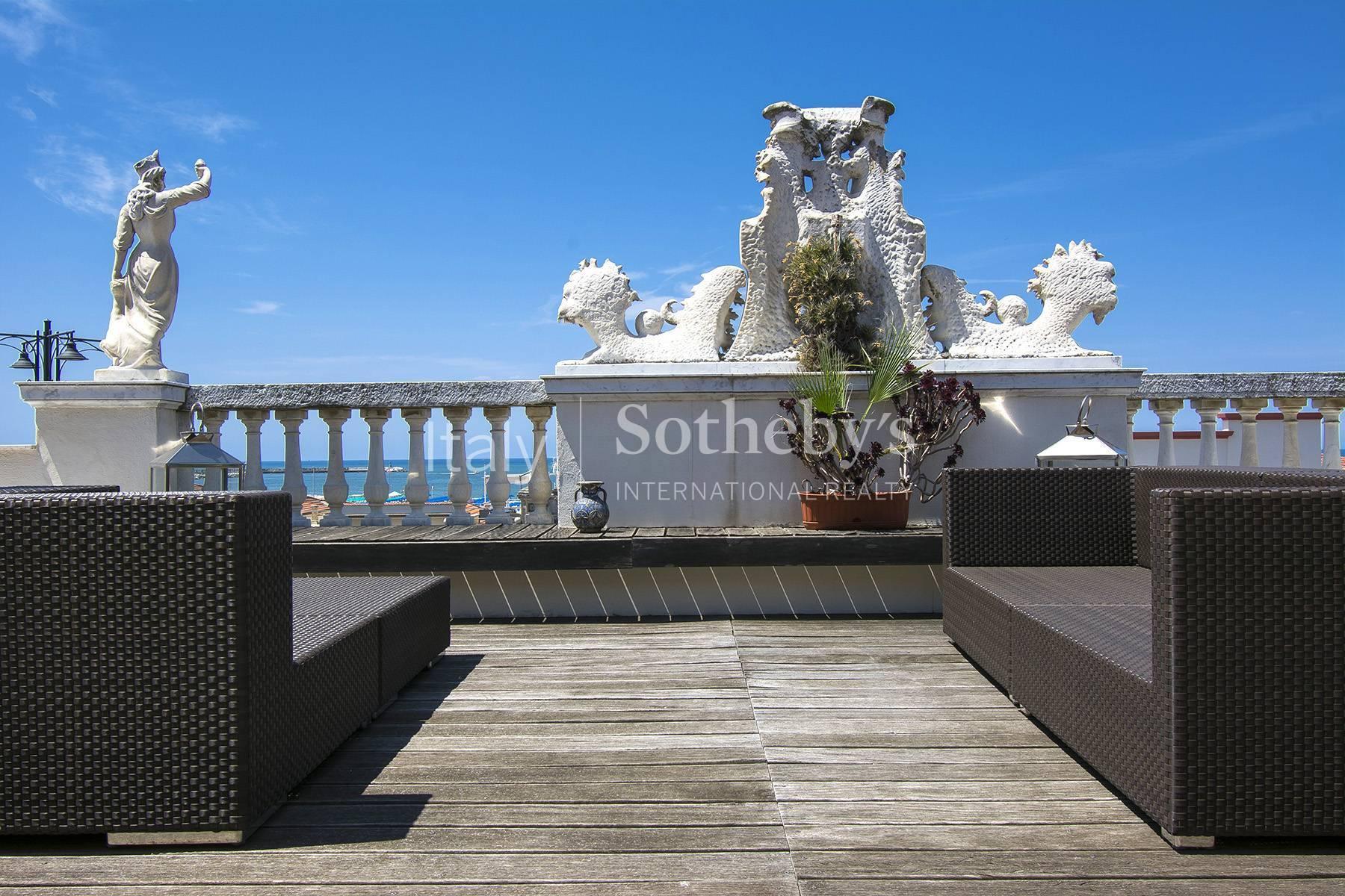 Delightful Luxury sea-front Penthouse in Versilia - 15