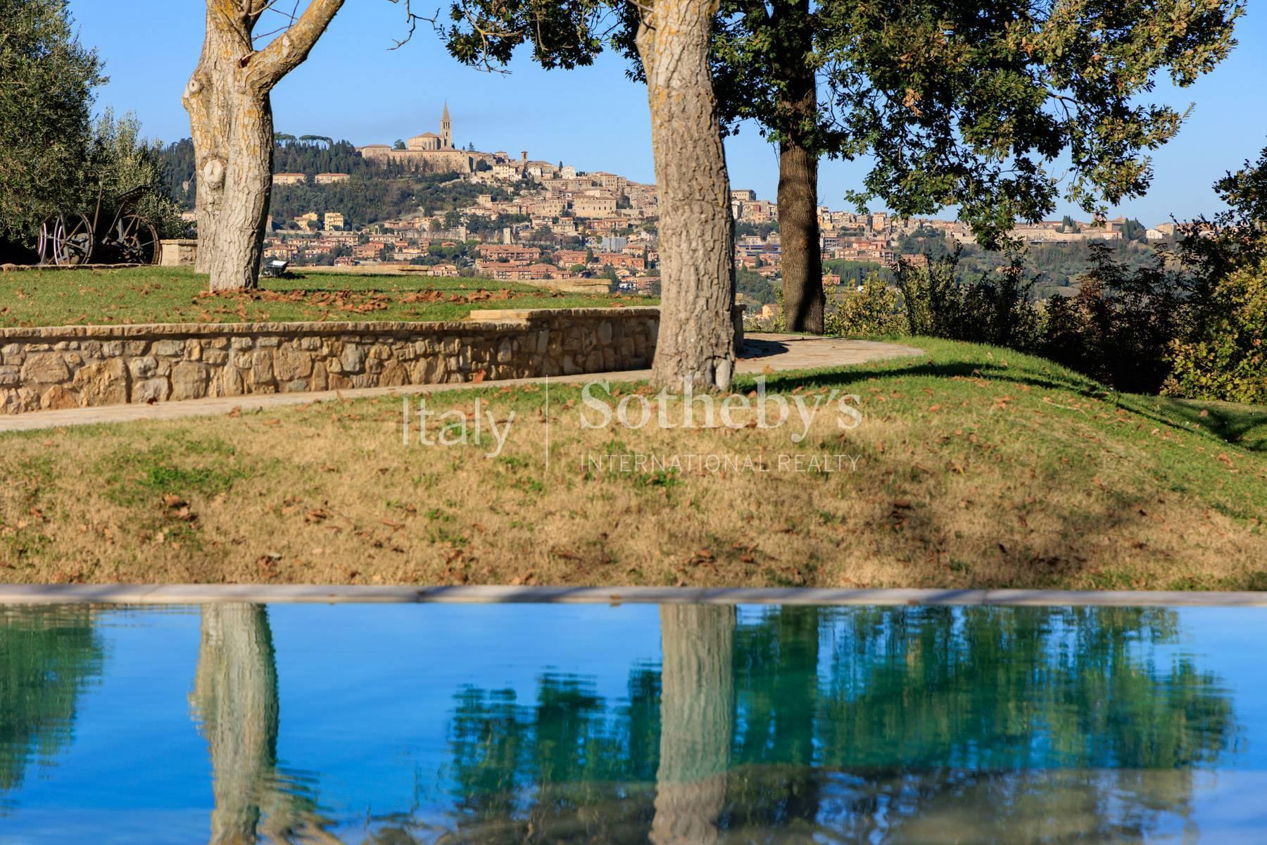 Enchanting Vineyard estate with panoramic views in Todi - 2