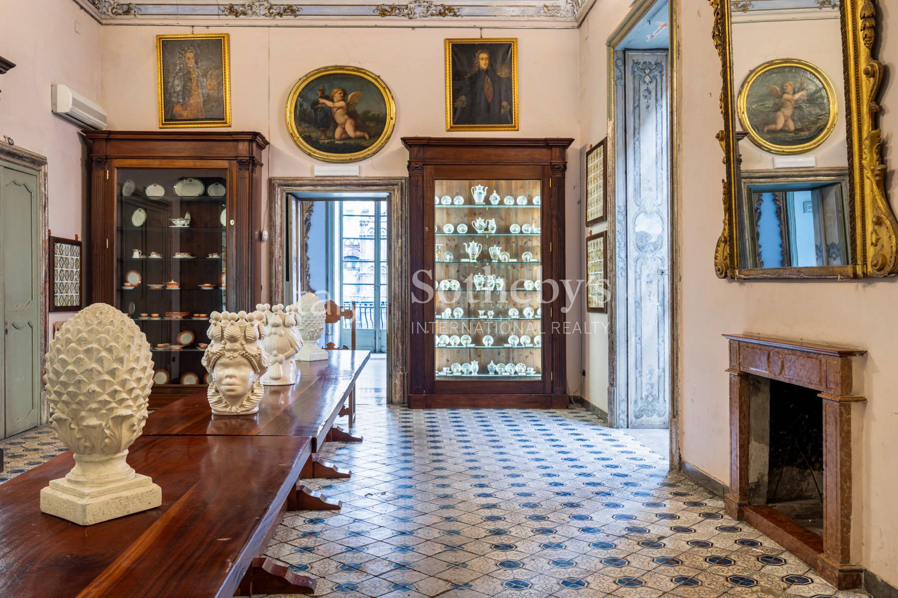 Piano Nobile di palazzo storico nel cuore di Palermo, in vendita, Palermo | Sotheby’s Realty Italy - 11