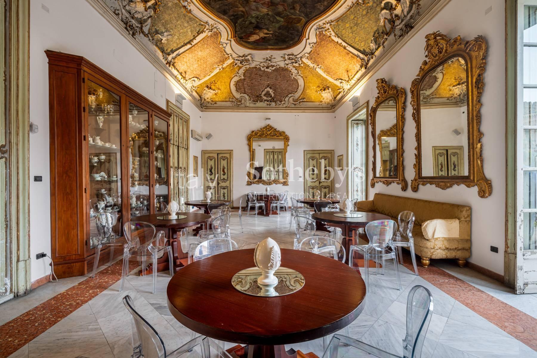 Piano Nobile di palazzo storico nel cuore di Palermo - 3