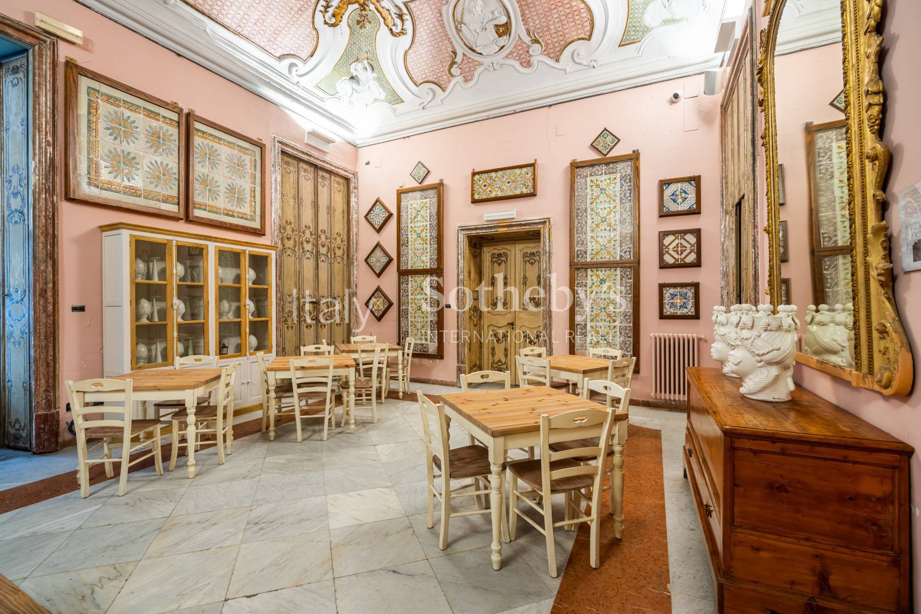Piano Nobile di palazzo storico nel cuore di Palermo, in vendita, Palermo | Sotheby’s Realty Italy - 16