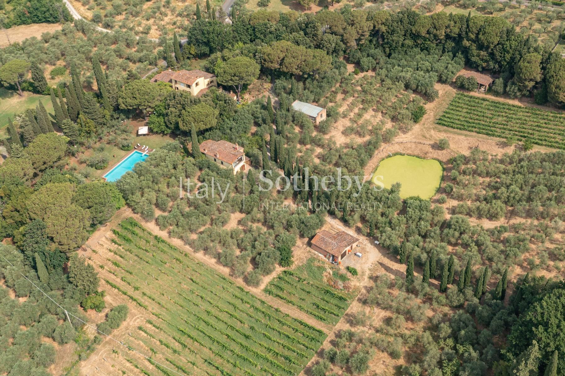Splendid property in the green hills of Pescia - 26