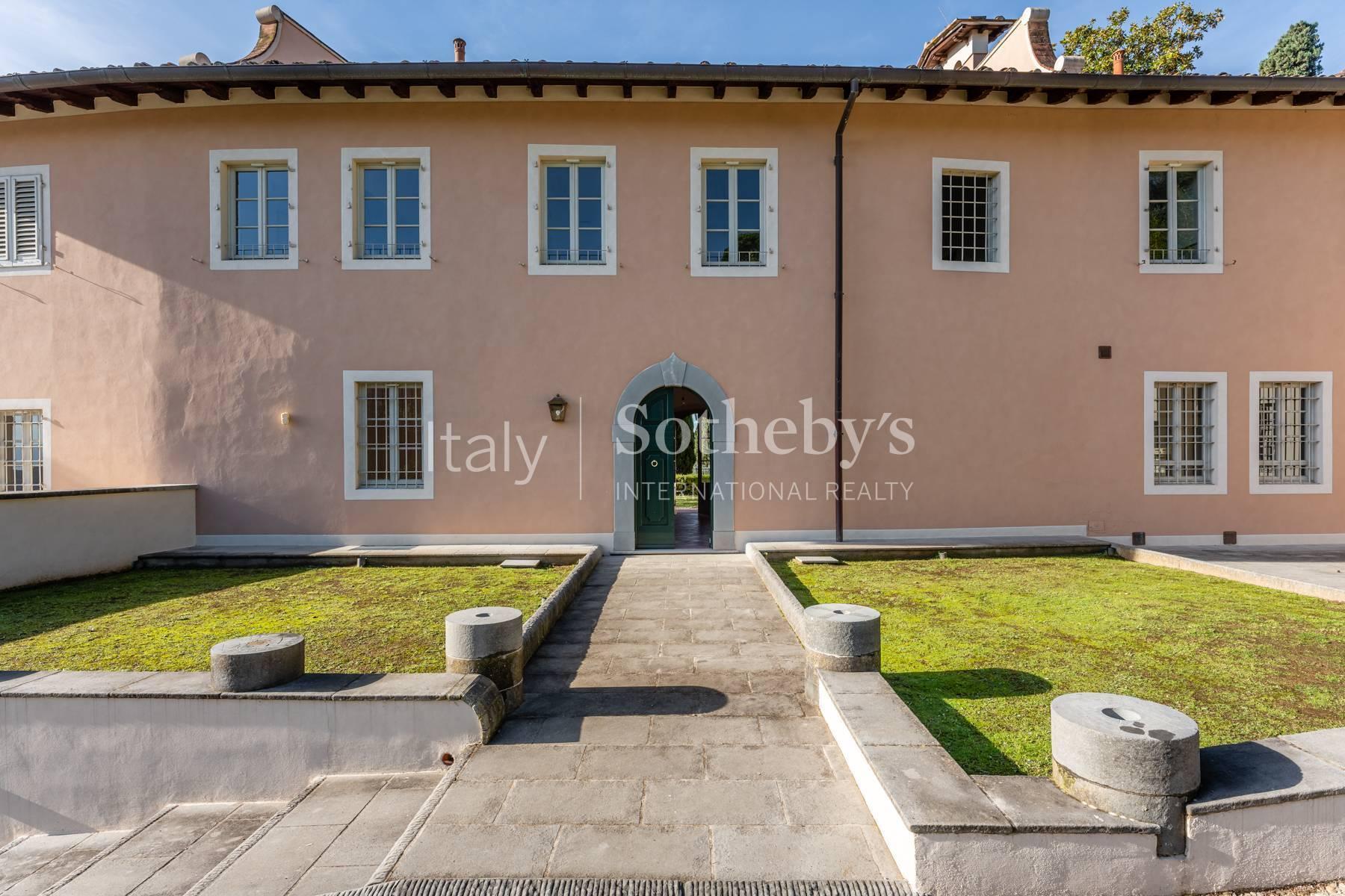 Historic Villa with Chapel on the hills of Pescia - 4