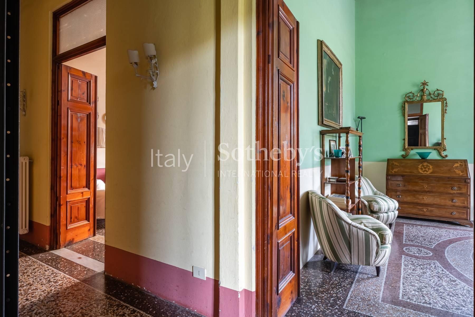 Elegant apartment with terrace in Lucca - 5