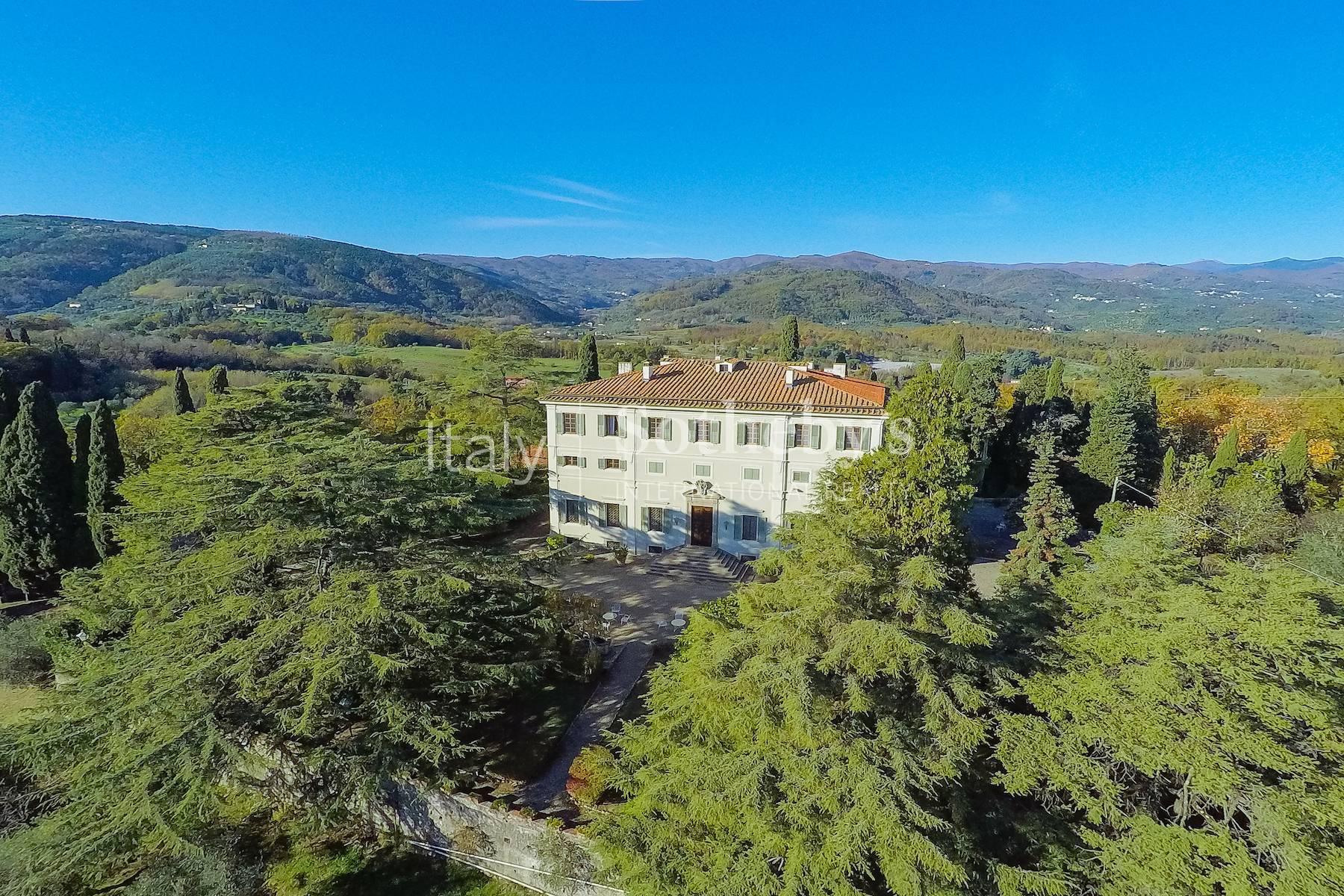 Incomparabile villa storica sulle colline di Pistoia - 2