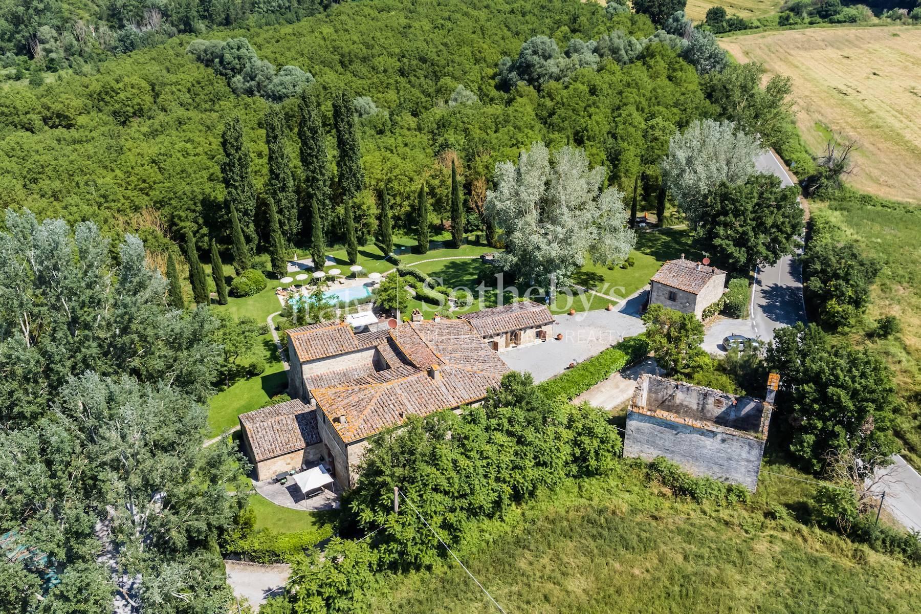 Historic estate in the countryside of Siena - 11