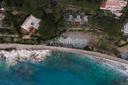 Panoramica villa pieds dans l’eau con giardino privato, in vendita, Varazze | Sotheby’s Realty Italy - 2