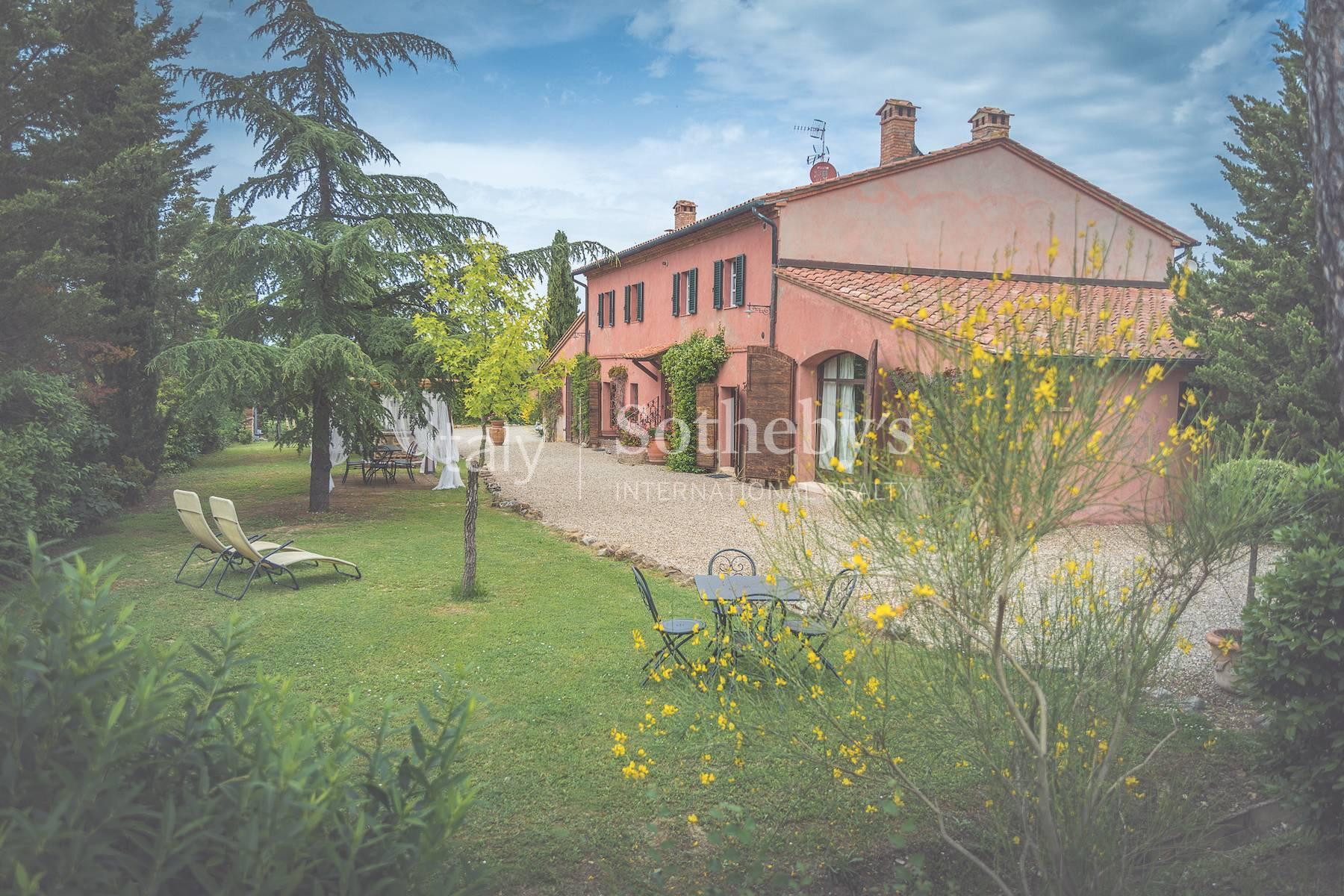 Farmhouse located in the hills of the Val D'Orcia - 3