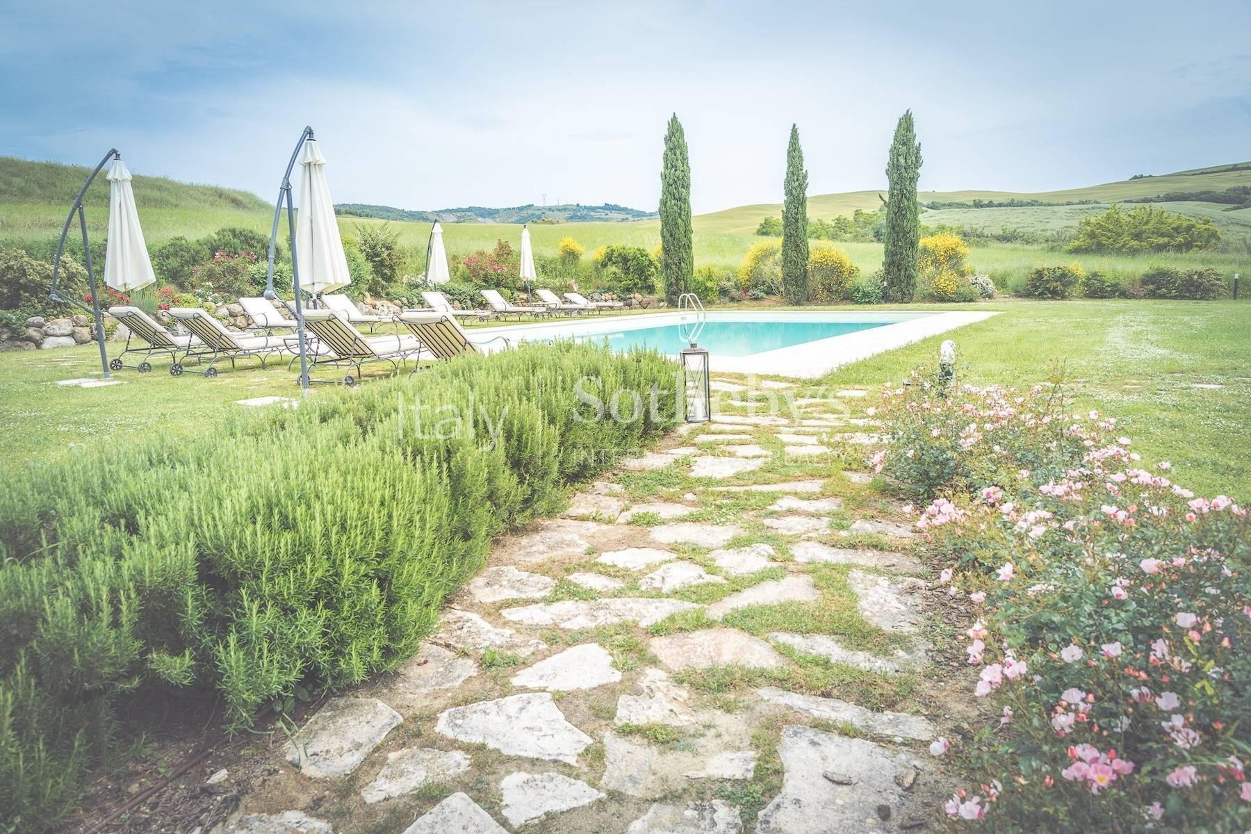Farmhouse located in the hills of the Val D'Orcia - 4