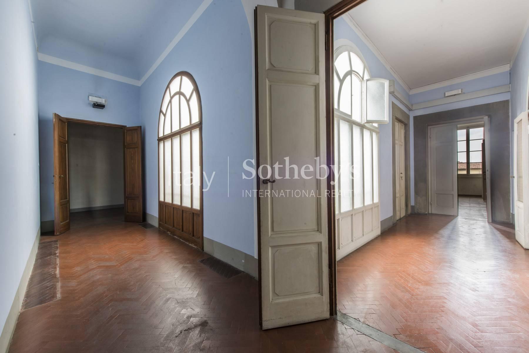 Magnificent 520sqm penthouse in a historic palazzo. - 6