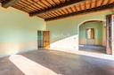 Splendida villa con magnifica vista sulla campagna Lucchese, in vendita, Lucca | Sotheby’s Realty Italy - 18