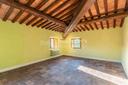 Splendida villa con magnifica vista sulla campagna Lucchese, in vendita, Lucca | Sotheby’s Realty Italy - 19