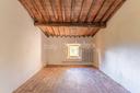 Splendida villa con magnifica vista sulla campagna Lucchese, in vendita, Lucca | Sotheby’s Realty Italy - 27