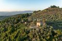 Splendida villa con magnifica vista sulla campagna Lucchese, in vendita, Lucca | Sotheby’s Realty Italy - 3