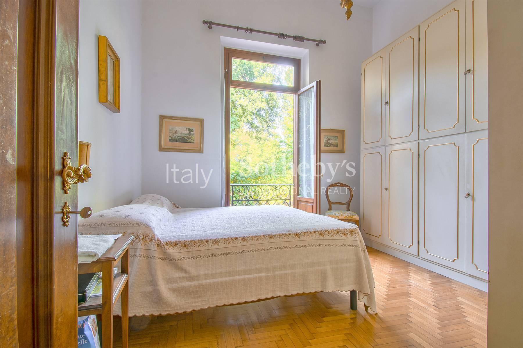 Exquisite apartment in a historic villa - 16