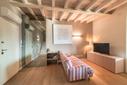 Incantevole attico con terrazza sul campo da golf, in vendita, Pozzolengo | Sotheby’s Realty Italy - 1