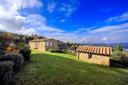 Panoramico casale ad un passo da Montalcino, in vendita, Montalcino | Sotheby’s Realty Italy - 5