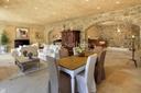 Panoramico casale ad un passo da Montalcino, in vendita, Montalcino | Sotheby’s Realty Italy - 7