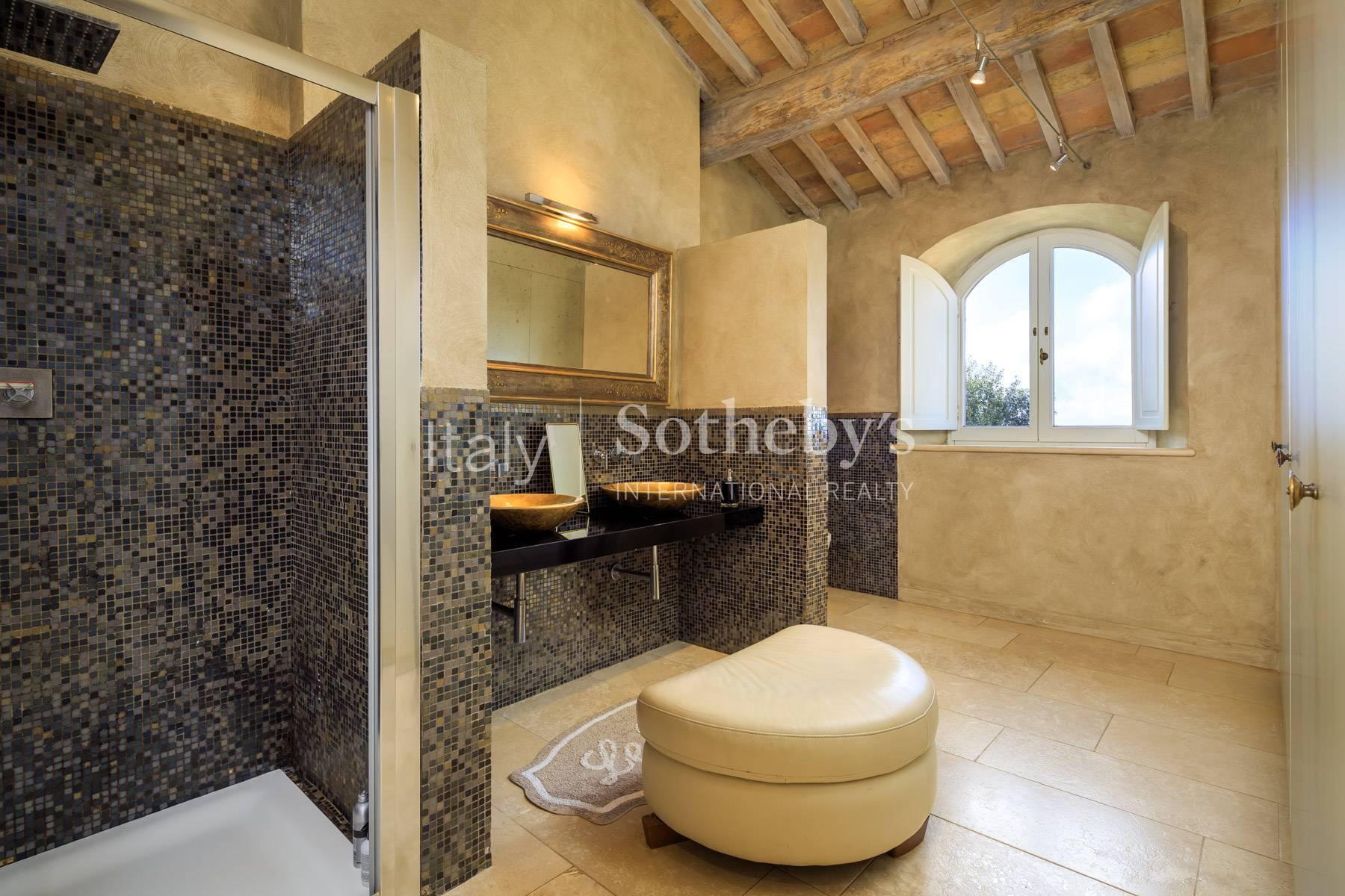 Panoramico casale ad un passo da Montalcino, in vendita, Montalcino | Sotheby’s Realty Italy - 15