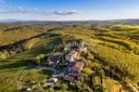 Tenuta vitivinicola nel cuore del Chianti Classico, in vendita, Castellina in Chianti | Sotheby’s Realty Italy - 3