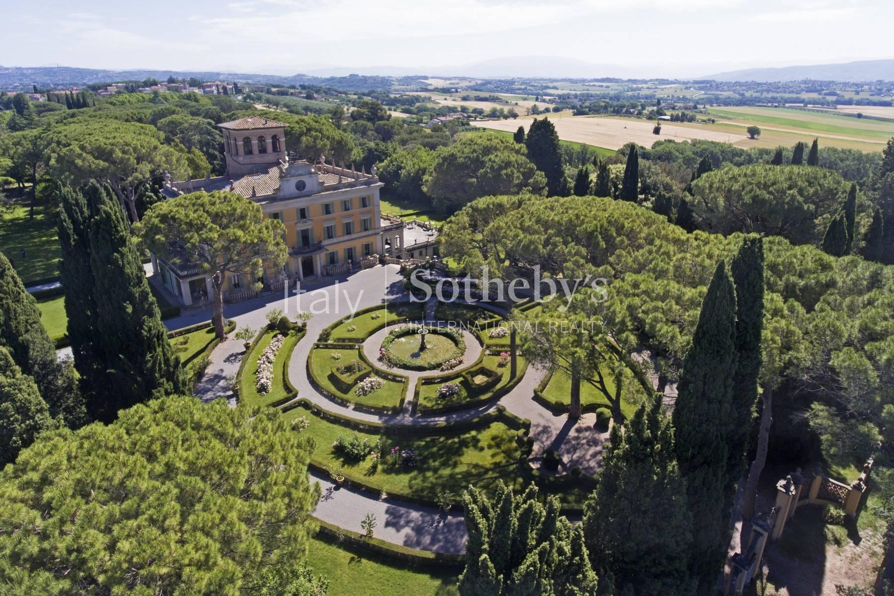 Magnifica Villa storica con giardino all' italiana in Umbria - 26