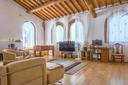 Agriturismo panoramico con produzione olio Bio del chianti, in vendita, Castellina in Chianti | Sotheby’s Realty Italy - 11