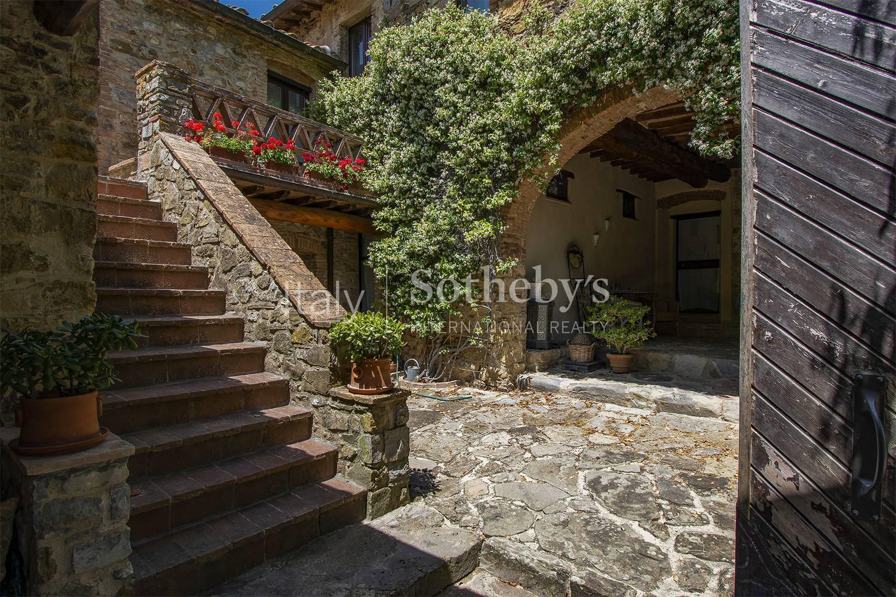 Agriturismo panoramico con produzione olio Bio del chianti, in vendita, Castellina in Chianti | Sotheby’s Realty Italy - 5