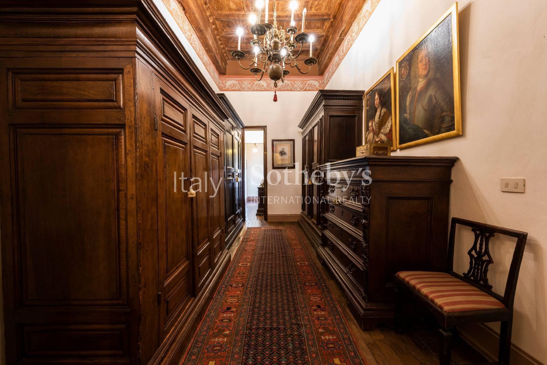 Elegante Wohnung im historischen Palast in Siena - 20