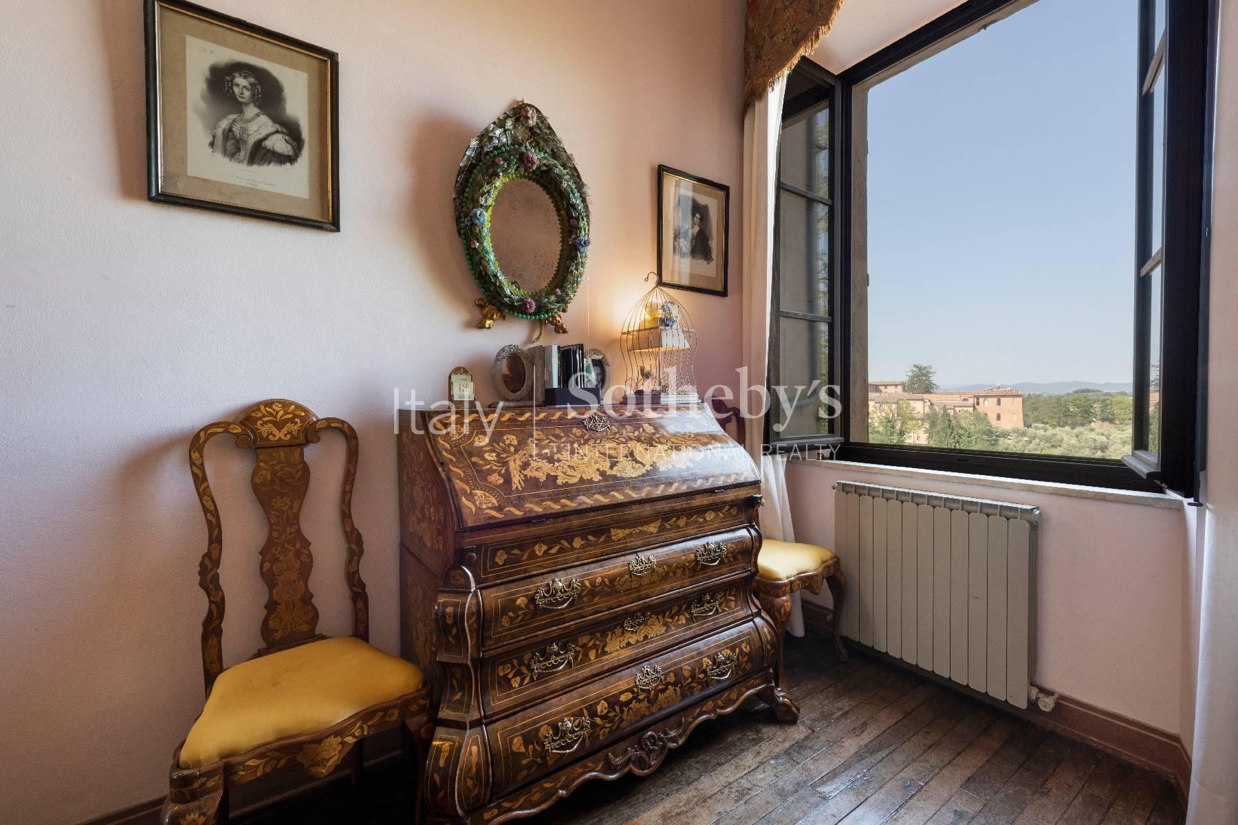 Elegante Wohnung im historischen Palast in Siena - 23