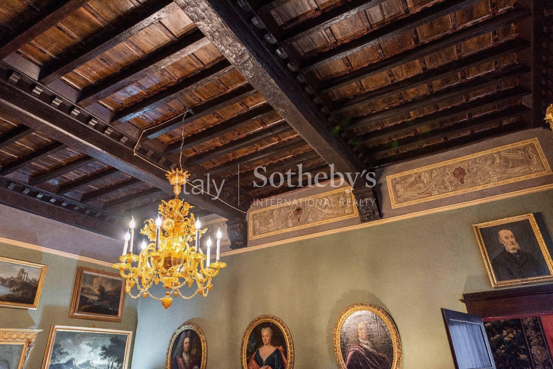 Elegante Wohnung im historischen Palast in Siena - 28