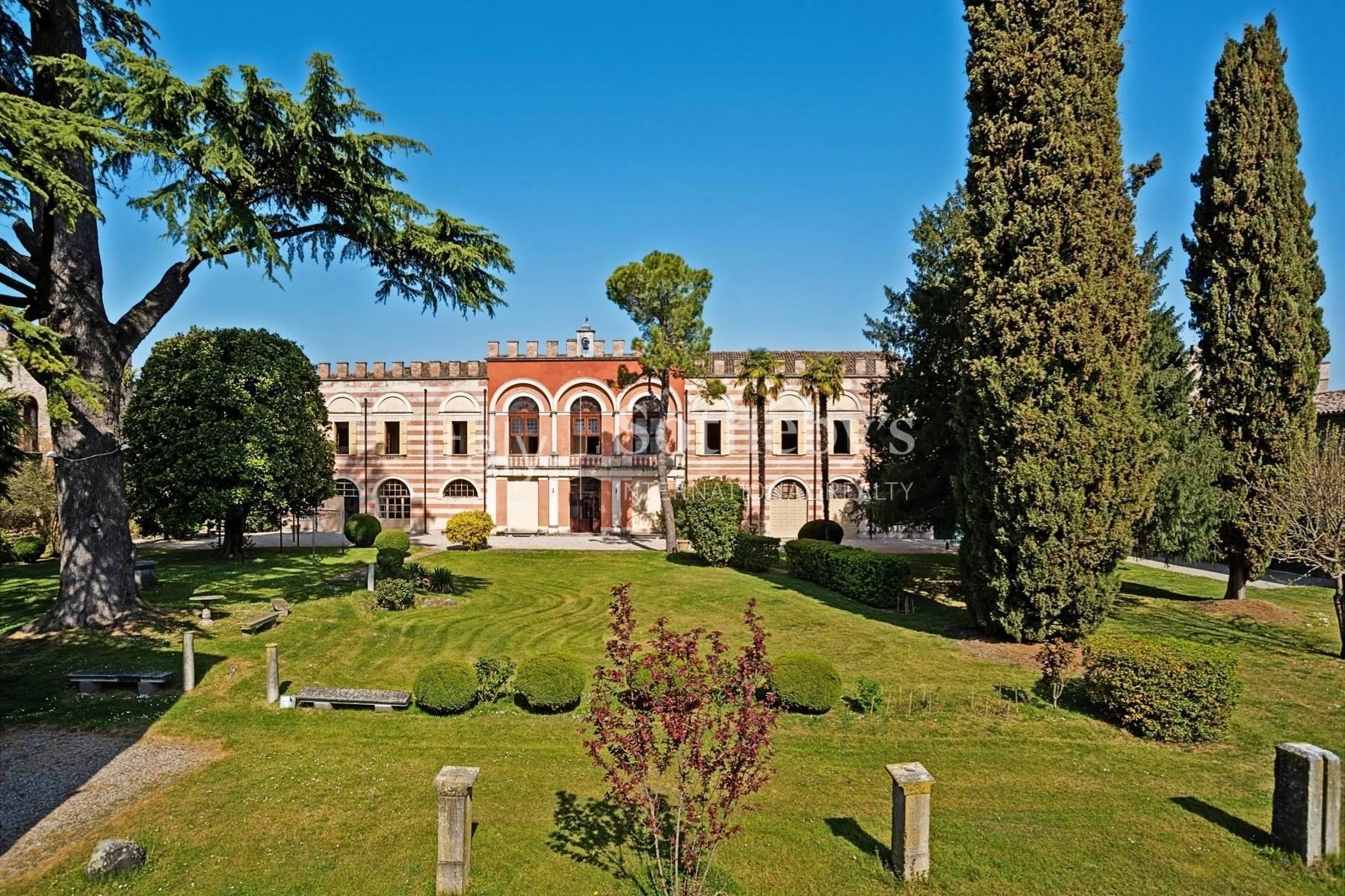 Villa storica sui colli morenici del Garda - 8