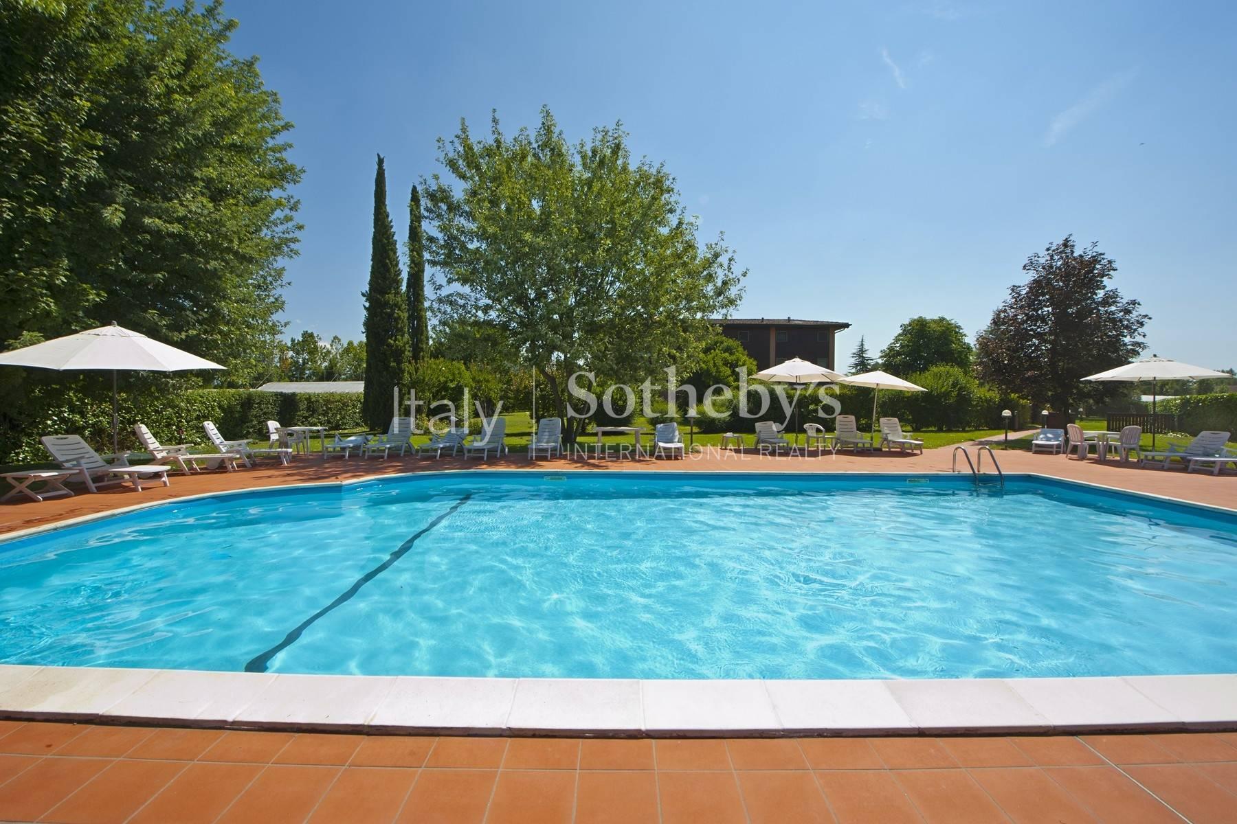 Ampio appartamento confinante con il Garda Golf di Soiano, in vendita, Soiano del Lago | Sotheby’s Realty Italy - 10