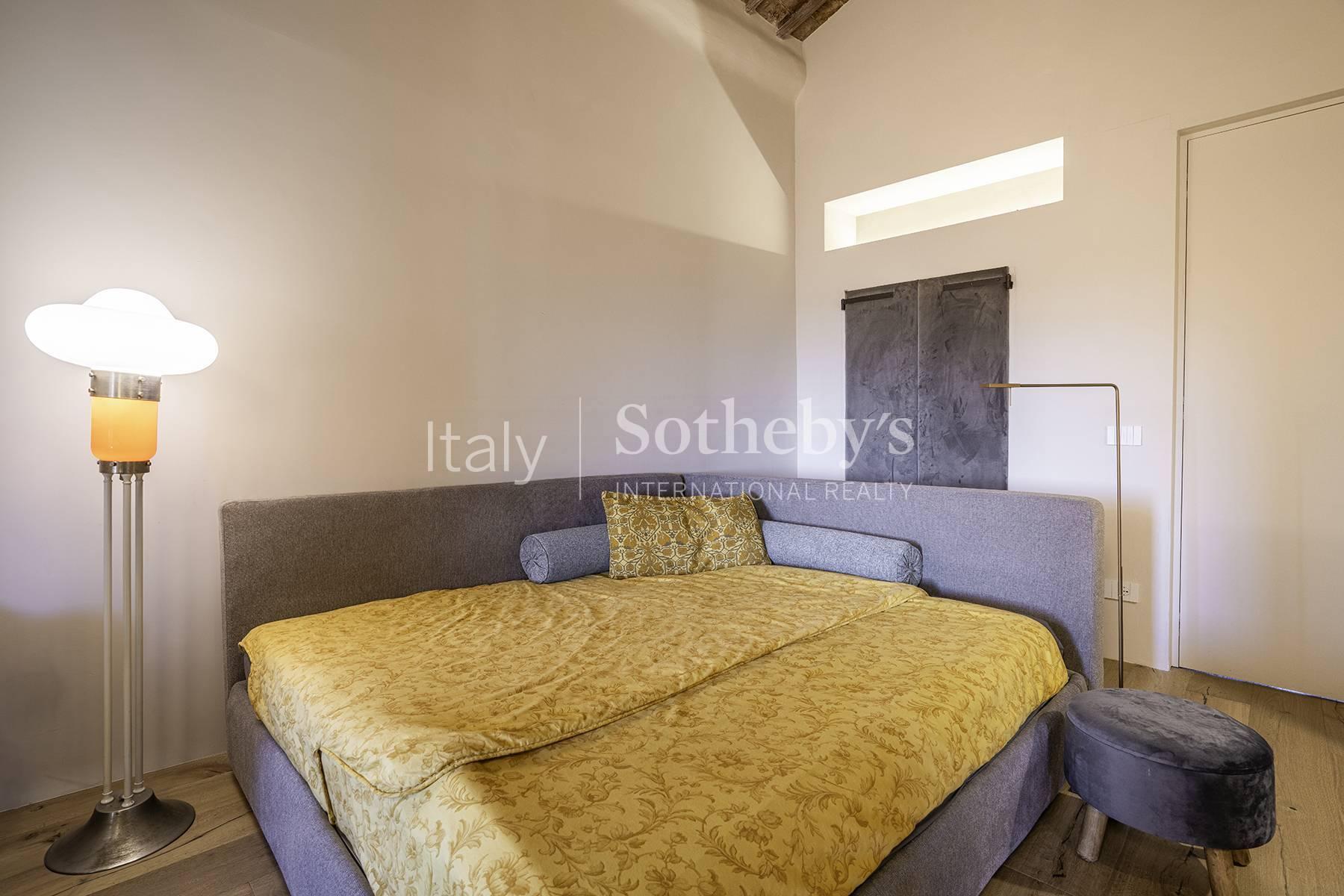 Luxurious 6 bedroom villa with pool near Siena - 30