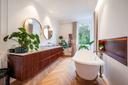 Villa di lusso ristrutturata in chiave moderna, in vendita, Roma | Sotheby’s Realty Italy - 16