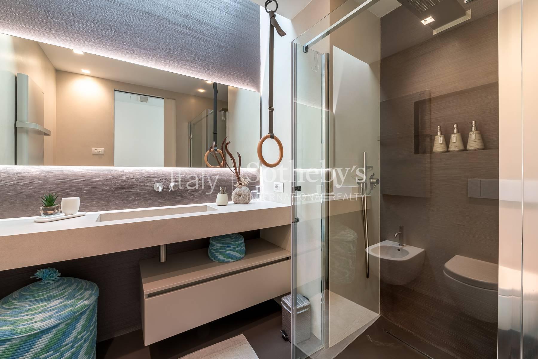 Splendida villa semi-indipendente pieds dans l'eau, in vendita, Bardolino | Sotheby’s Realty Italy - 14