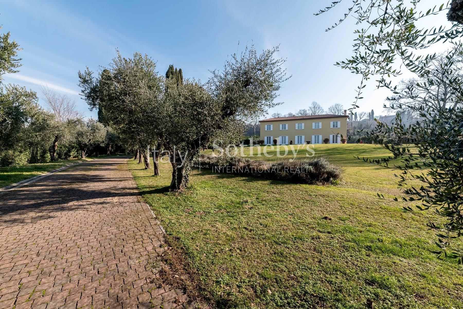 Charming villa with lake view and olive grove - 3